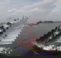 Harbor Sail on Summer Wind - Accommodation Houston