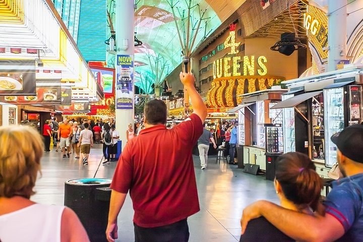 Big Bus Las Vegas Open Top Night Tour - thumb 2