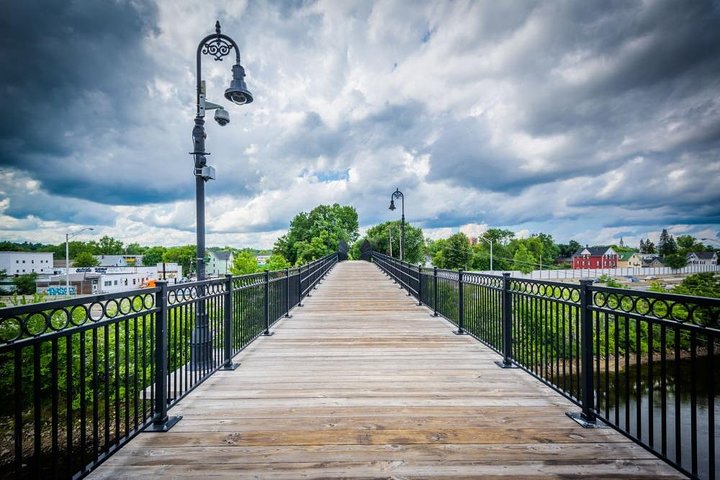 Manchester Scavenger Hunt: The Granite State's Rock - thumb 0