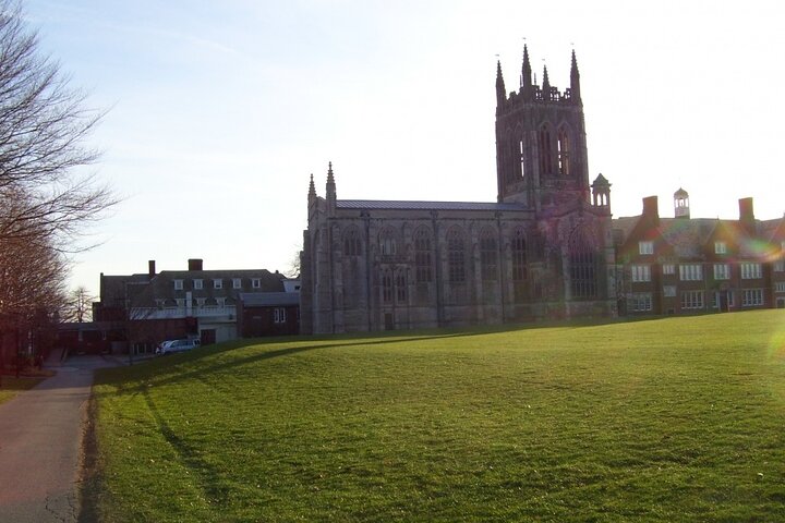 Manchester Scavenger Hunt: The Granite State's Rock - thumb 4