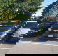 Eppley Airport OMA to Omaha City - Round-Trip Private Transfer - Accommodation Houston