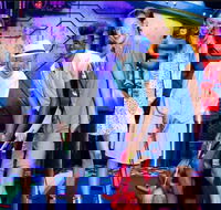 American Dream Black Light Indoor Mini Golf Ticket - Accommodation Houston