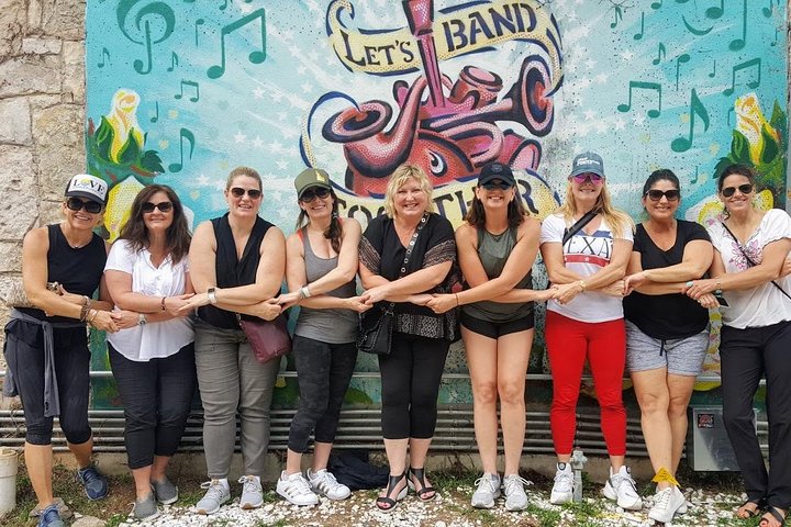 Austin E-Bike Music And Club Crawl - thumb 2