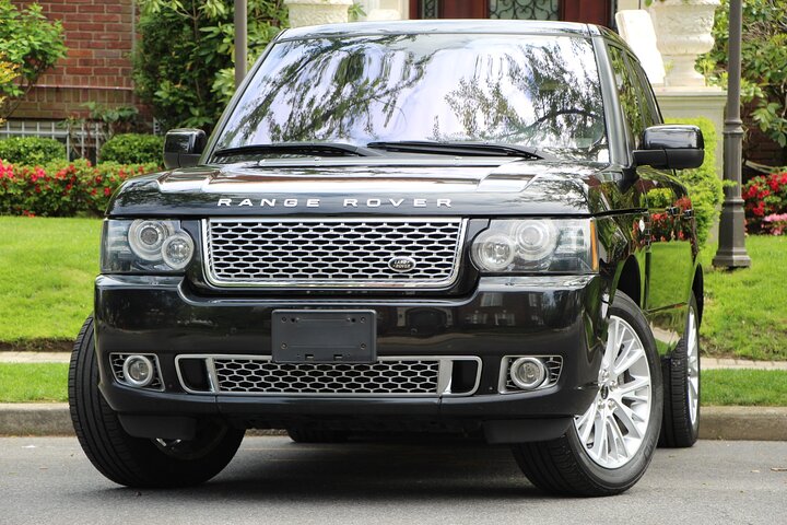 Luxury Sedan Private Airport Transfer/Chauffeur