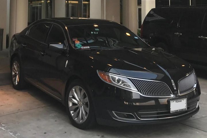 Arrival Private Transfer Houston Airport HOU To Houston City By Sedan Car