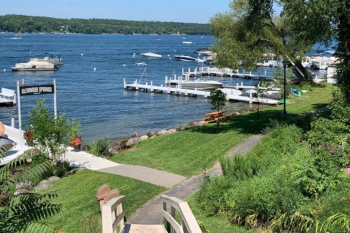 Geneva Lake Shore Path: Uncover 21 Miles Of Stories On A Self-guided Audio Tour - thumb 5