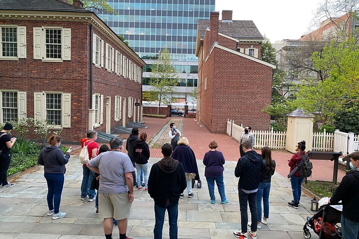 1-Hour Murder By Gaslight Walking Tour In Philadelphia - thumb 3